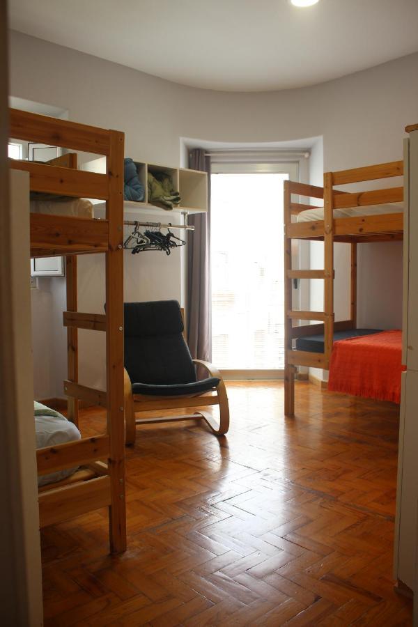 City Stork Hostel ปอร์ติเมา ภายนอก รูปภาพ